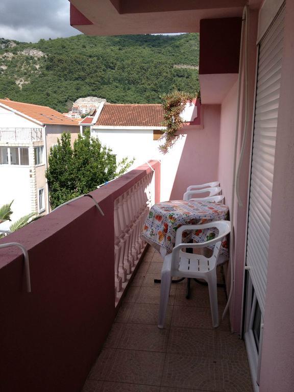 Rooms Kuljic Budva Rum bild
